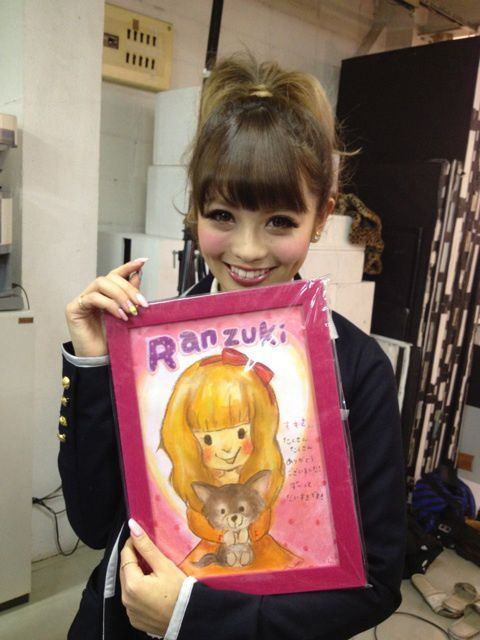 鈴木あや 写真集 エーライツ評判 エーチームアカデミー費用