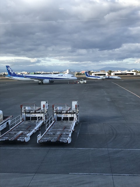9931E5EF-7B78-407A-B11B-1EFAC4B85BD5