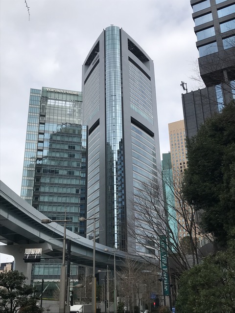 24B793FA-272B-43D8-B202-8904708A8253