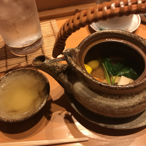 A4E0B68D-B4CB-4956-B0B1-B456279941E2