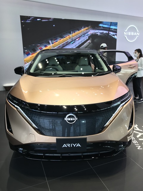 D96F5548-5C07-4E95-86DF-CB49CAEC9ED5