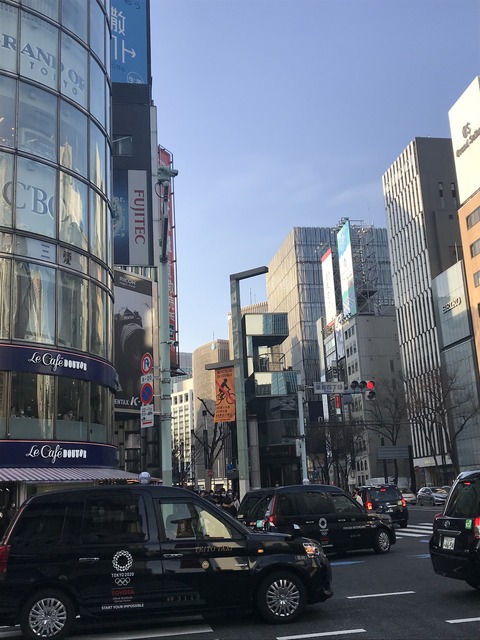 2ADE7205-76C3-4B68-815A-6148AD76D221