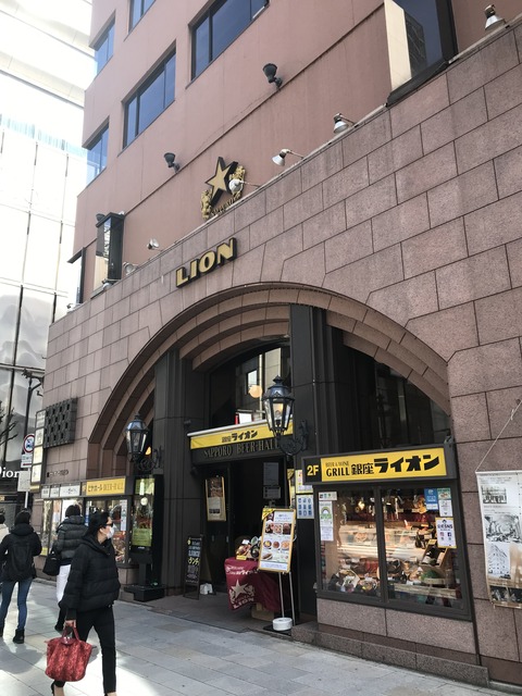 C13AA560-3A72-4D10-9846-B685359CF5F0