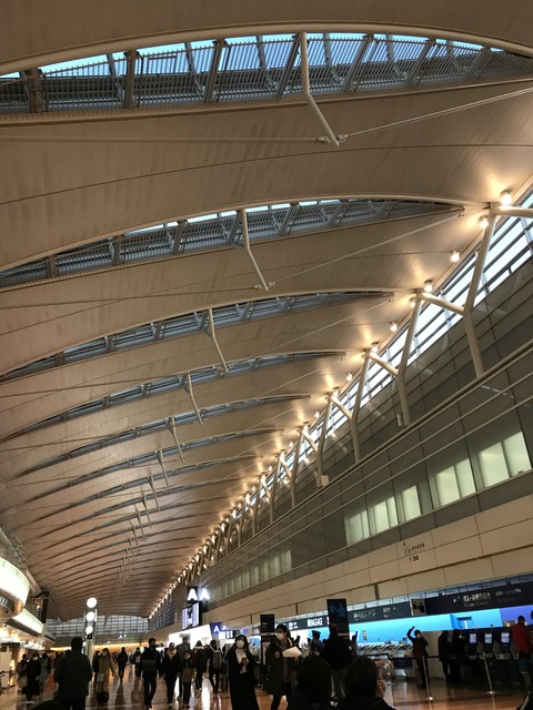 7963C615-C7F0-4A87-9AC5-4176E390F06C