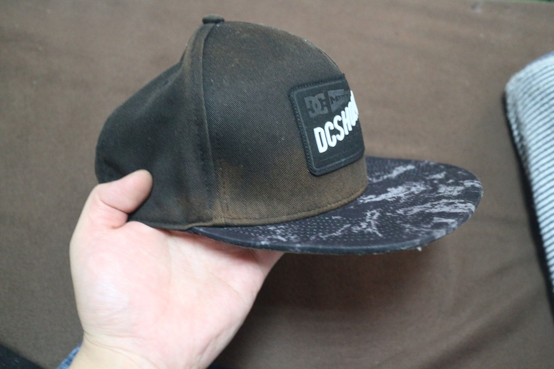 色あせた帽子を1000円で復活させる Yuzuya 柚子家二輪部