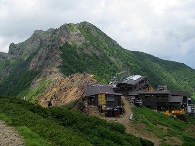 25天望荘全景と横岳(ss)