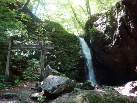 70綾広の滝