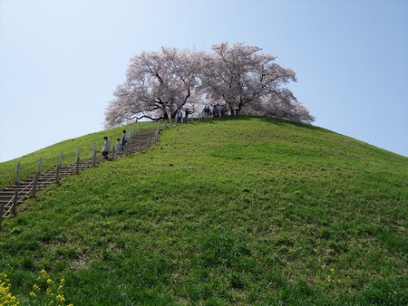 16階段を降りて_R