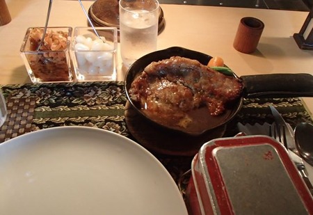 07横濱豚カレー