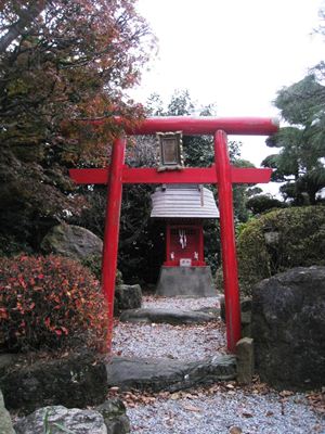 010稲荷神社も