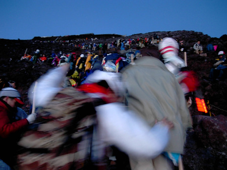 37登山者の列