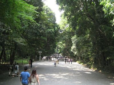01参道を歩く_R