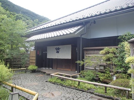 06天山入口