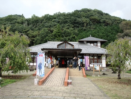 02
