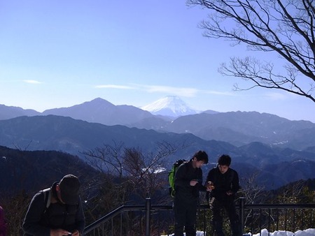18山頂から富士_R