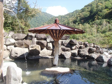85上段の男湯