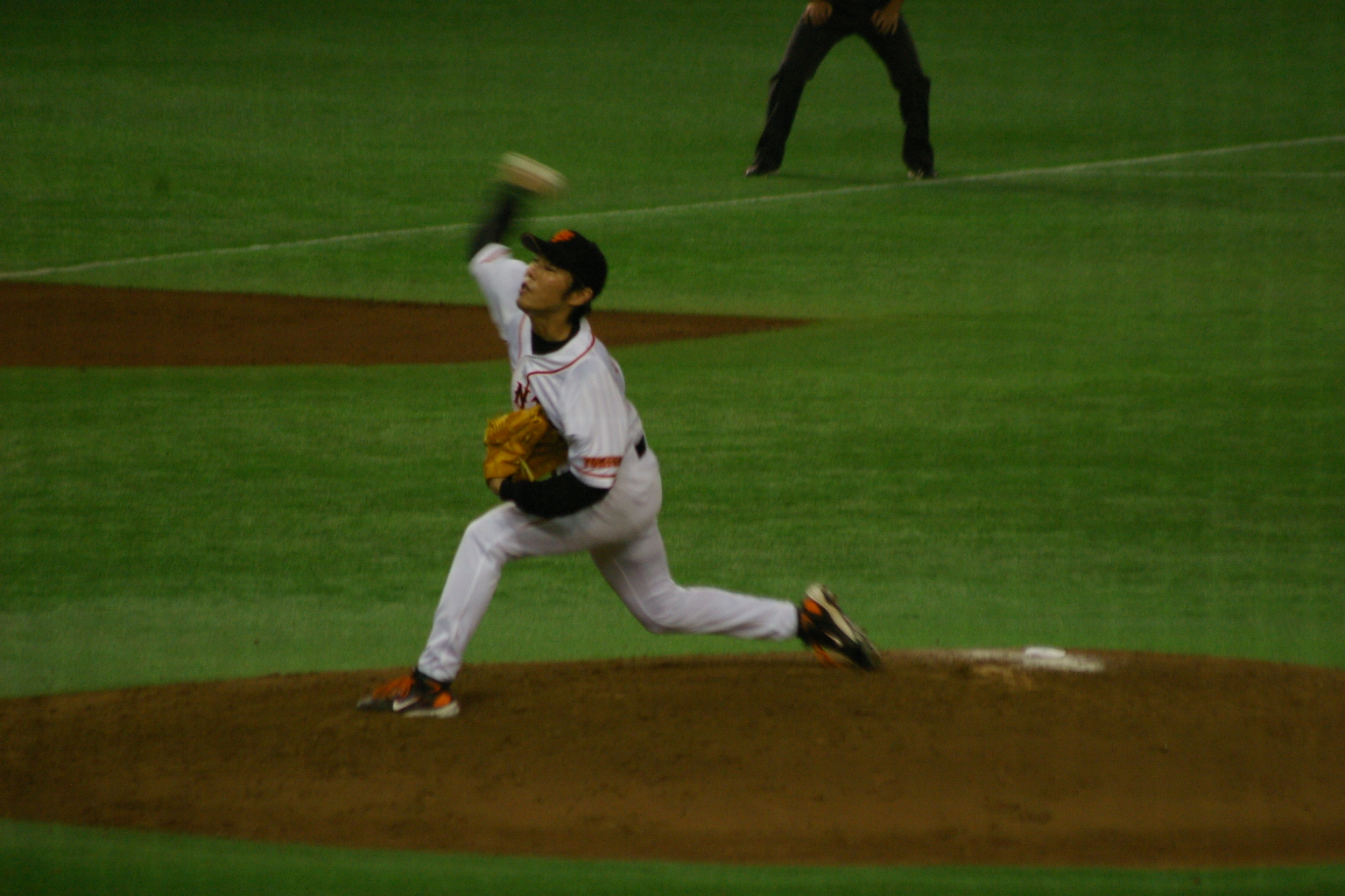 東京ドーム オーロラシート 勝っても負けても巨人