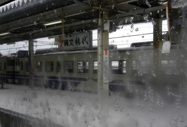 旅に病み 電車は雪で運休 悲惨な秋田ツアー 秋田市 ホテルa 1秋田 日本ボロ宿紀行