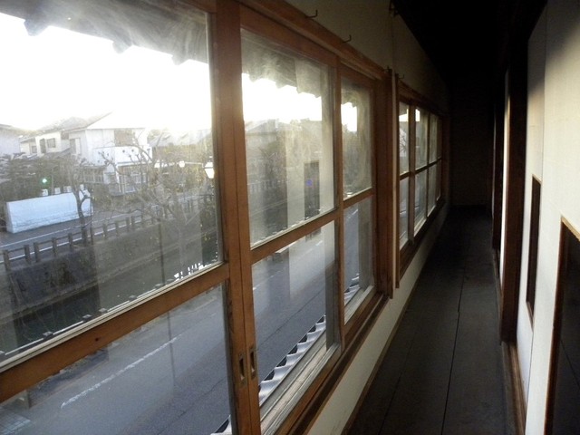利根川水運で栄えた商業の町で 昔ながらの風情を守る宿 佐原 木の下旅館 日本ボロ宿紀行 利根川水運で栄えた商業の町で 昔ながらの風情を守る宿 佐原 木の下旅館 日本ボロ宿紀行