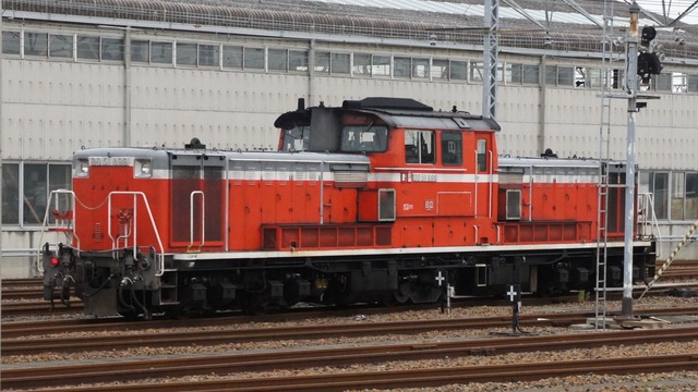 2010年8月 愛知機関区 原色DD51-889 : Rail Scope