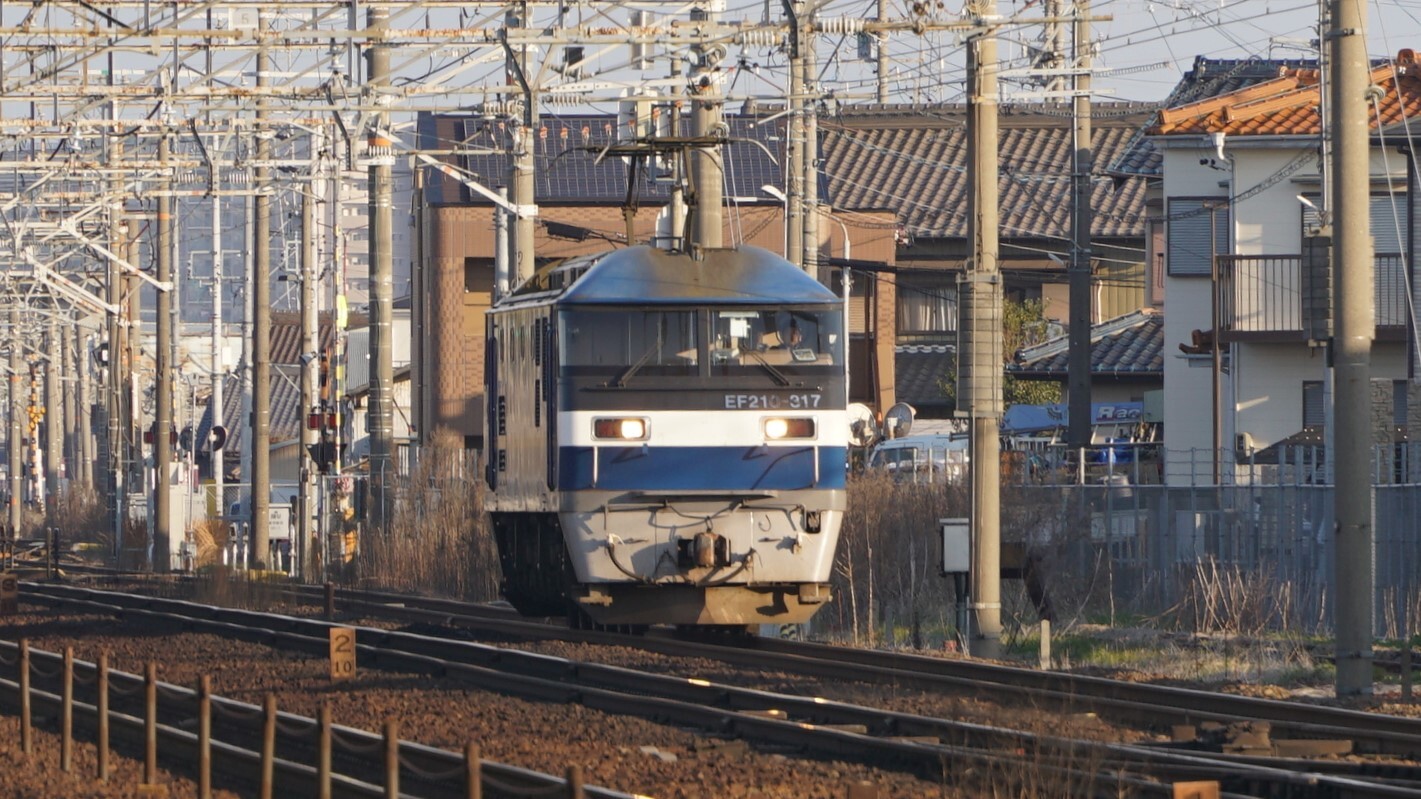 2024年3月13日 今朝の写真 なんかダイヤが乱れている？ : Rail Scope