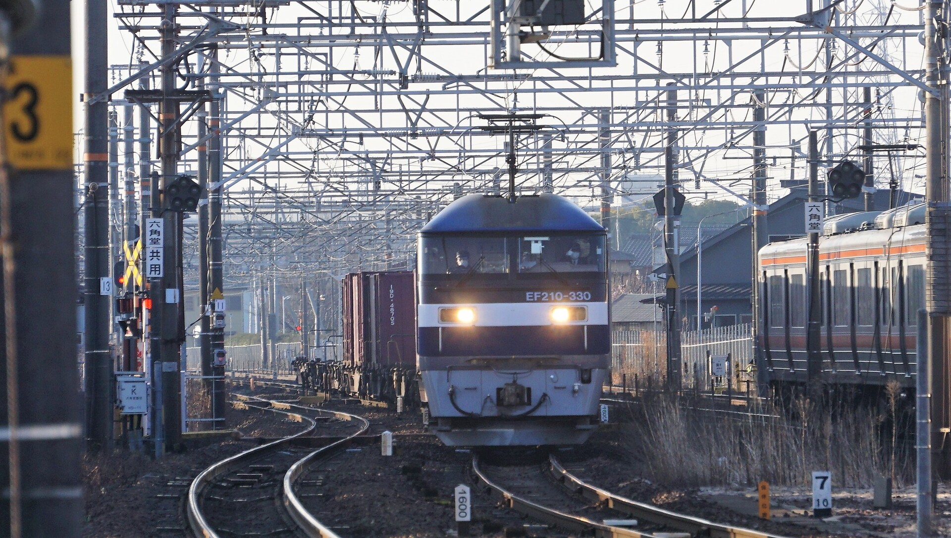 2023年3月7日 今朝の写真 ついに最後のDD51も解体作業線へ : Rail Scope