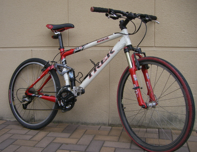 trek slr fuel