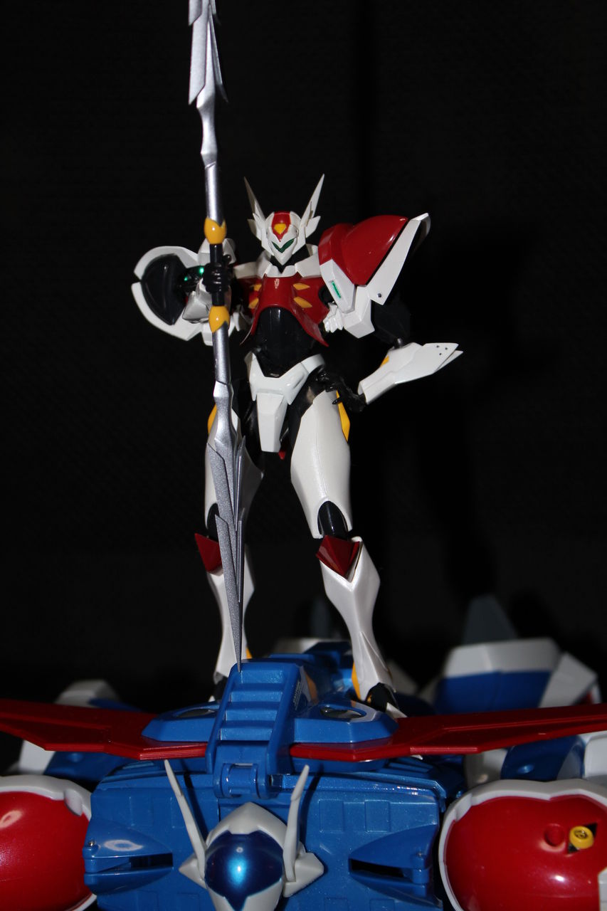 二度と引き返せない そう決めてたはずの道だけど 人の思いを力にするマシーン ロボットフィギュアレビュー