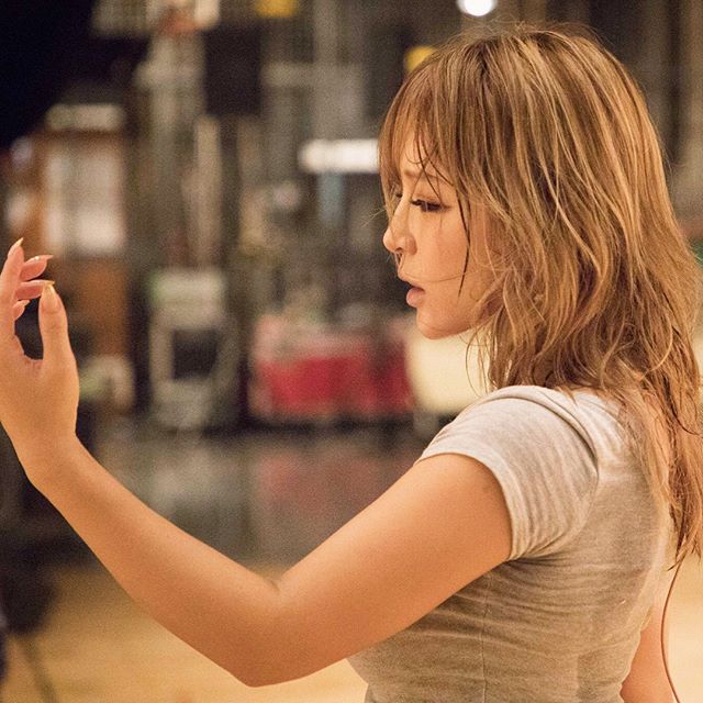 浜崎あゆみ 天然パーマだった 画像あり フォレスト速報 浜崎あゆみ 天然パーマだった 画像あり フォレスト速報