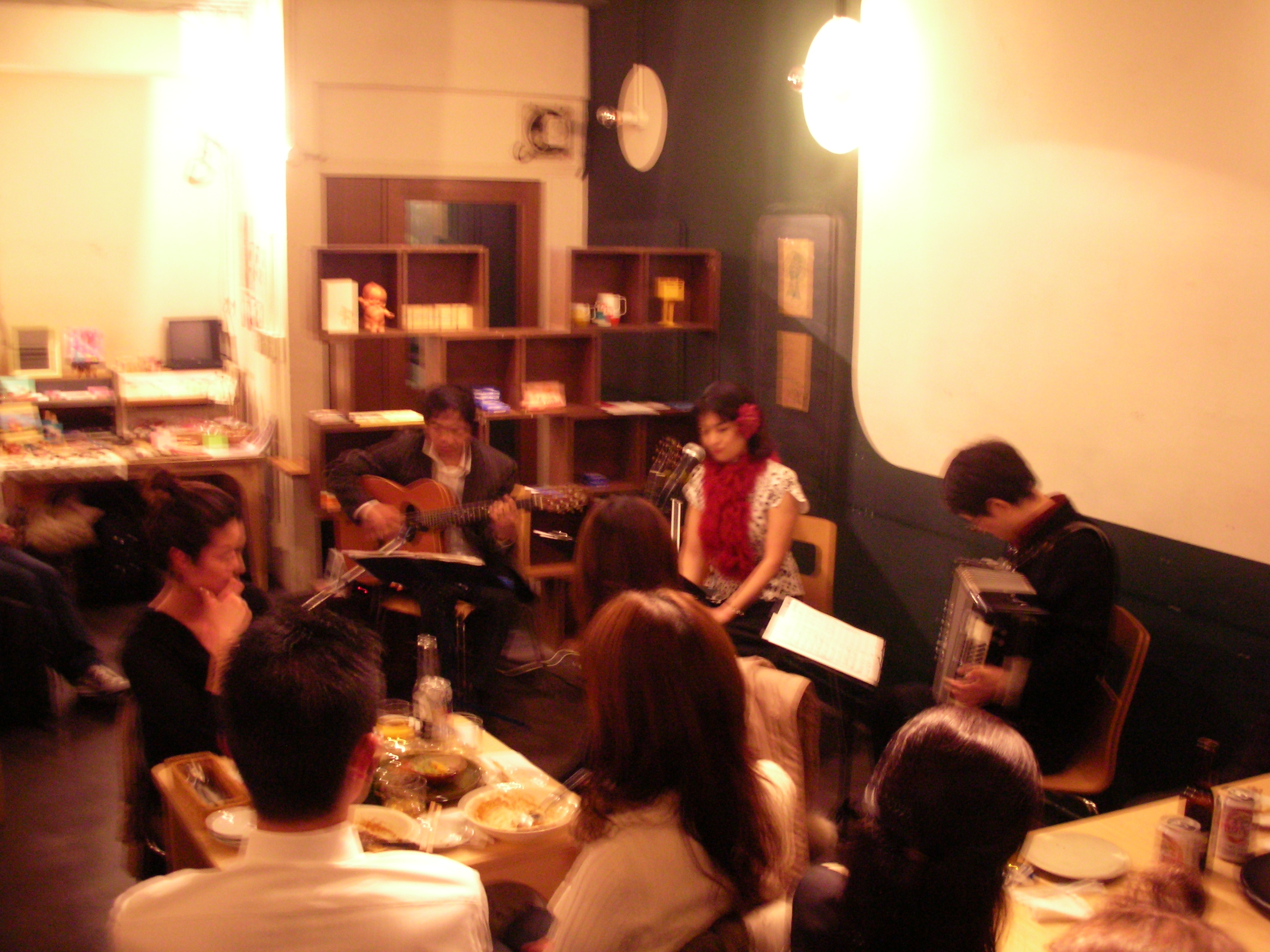 中崎町common Cafe Tapie Ayam Zakkaなosaka