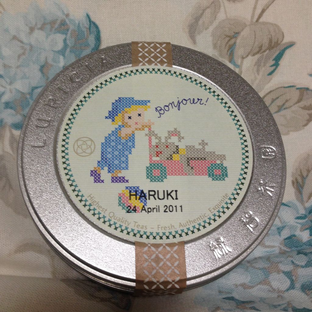 紅茶缶コレクションのおはなし 小さい 丸い 雑貨パトロール