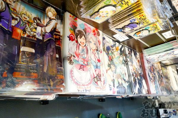 等身大オウガテイルや武器、貴重なアニメ資料も！『GOD EATER』展が秋葉原で開催中！早速その様子をフォトレポート_03465