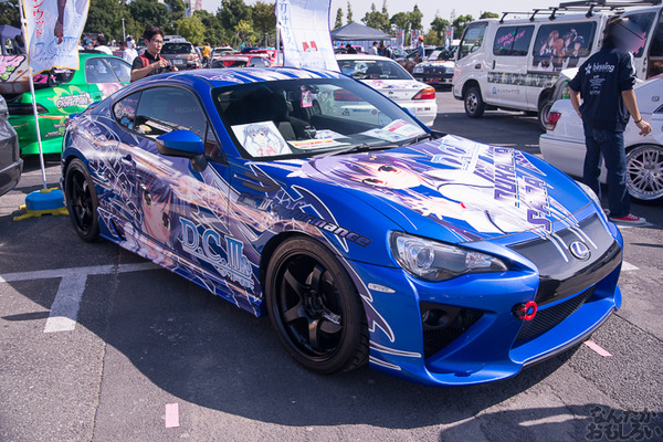 『痛Gふぇすたinお台場2015』痛車フォトレポートその1　装甲悪鬼村正、月姫、ヤマノススメ、ダンまち、サイコパス、きんいろモザイクなど（100枚）_1437