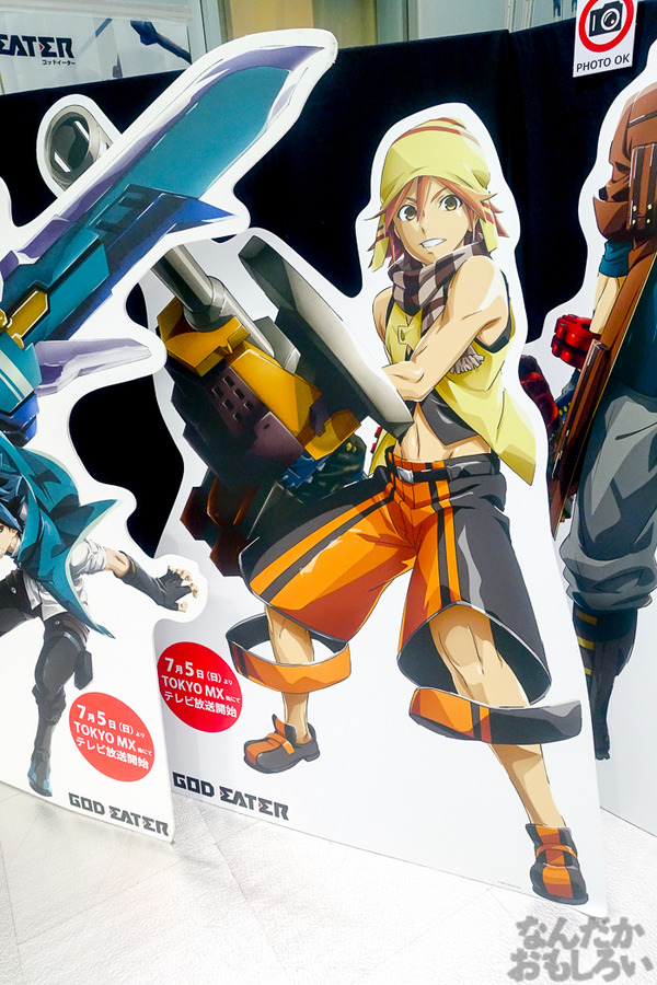 等身大オウガテイルや武器、貴重なアニメ資料も！『GOD EATER』展が秋葉原で開催中！早速その様子をフォトレポート_03436