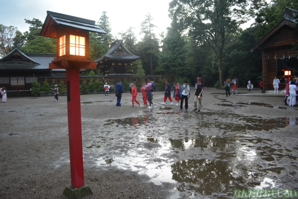 『鷲宮 土師祭2013』ゲリラ雷雨の様子_0678