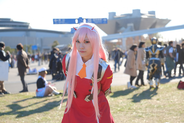 コミケ95の2日目のコスプレレポート095