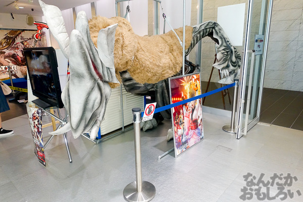等身大オウガテイルや武器、貴重なアニメ資料も！『GOD EATER』展が秋葉原で開催中！早速その様子をフォトレポート_03448