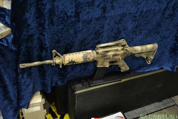 『ワンフェス2014冬』アニメの拳銃や剣も!「LayLax」カスタムガンと「ガットバスター&コンクリート」模倣刀_0879