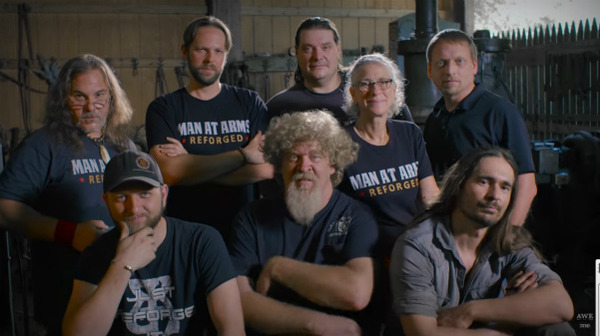 『ニーア オートマタ』海外の鍛冶職人、大型剣「白の約定」をリアルに制作！_073522