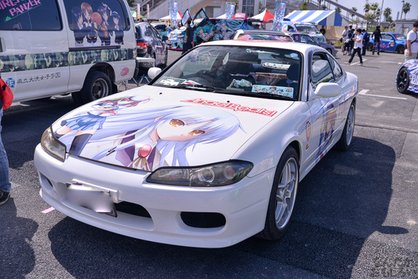 『痛Gふぇすたinお台場2015』痛車フォトレポートその1　装甲悪鬼村正、月姫、ヤマノススメ、ダンまち、サイコパス、きんいろモザイクなど（100枚）_1554