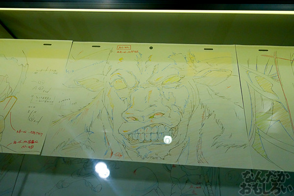ヘスティア様のあんな顔やこんな顔も…『ダンまち』展示会が秋葉原で開催中!サイン入り等身大パネルやたくさんの原画を展示03328