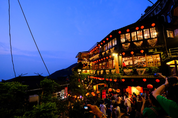 終末のハーレム003