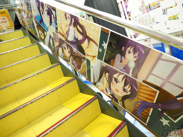 『ご注文はうさぎですか??』アニメイト秋葉原全体がごちうさづくし!ハロウィン衣装のキャラクターたちがお出迎え0213