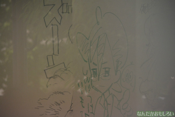 小学館ビルの「豪華すぎる落書き」_0048