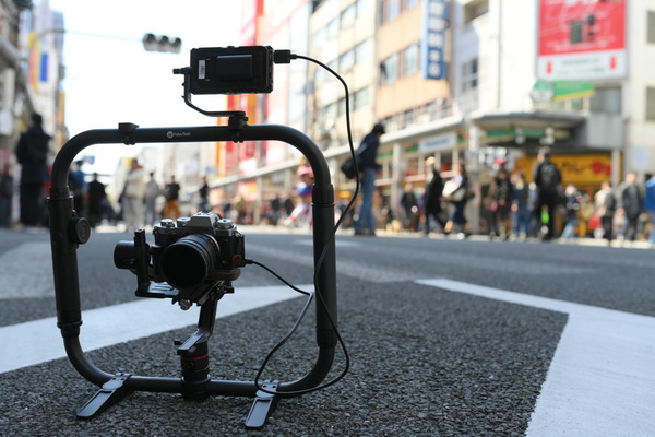 カメラジンバル