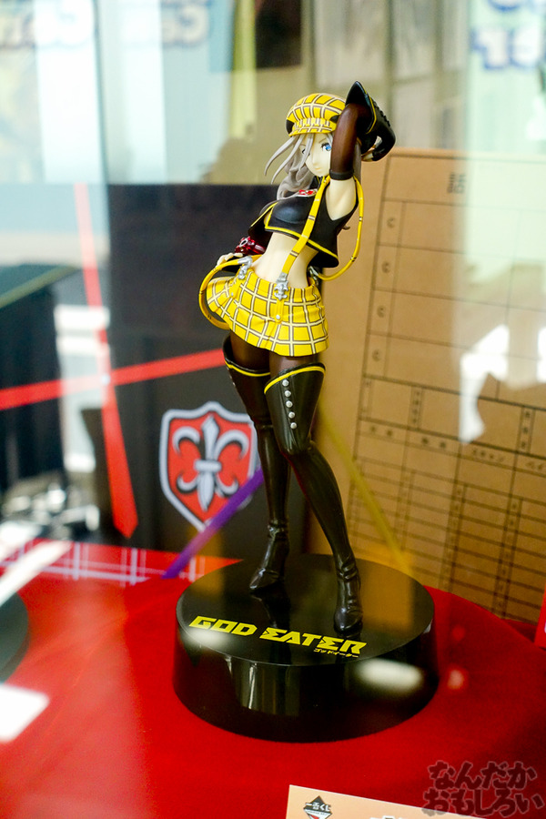 等身大オウガテイルや武器、貴重なアニメ資料も！『GOD EATER』展が秋葉原で開催中！早速その様子をフォトレポート_03445