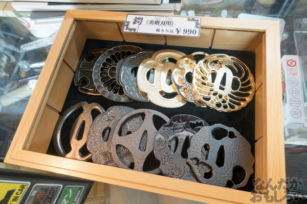刀剣などを扱う秋葉原で有名な武器防具屋『武装商店』のフォトレポート_01091
