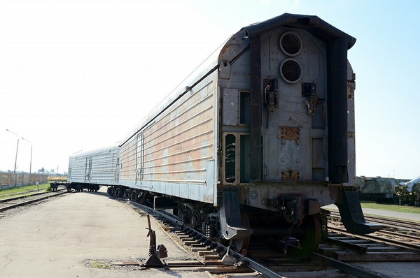 鉄道移動型RT-23発射車両_11