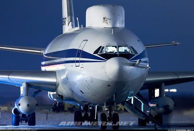 Il-80_2