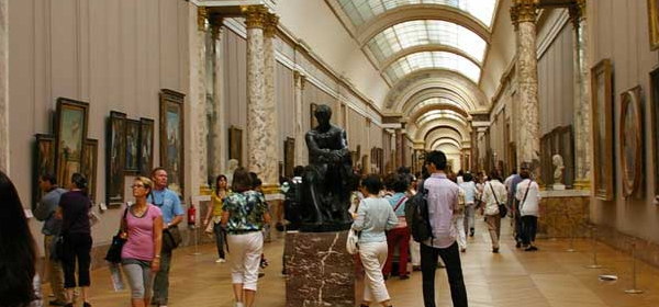 ルーブル美術館